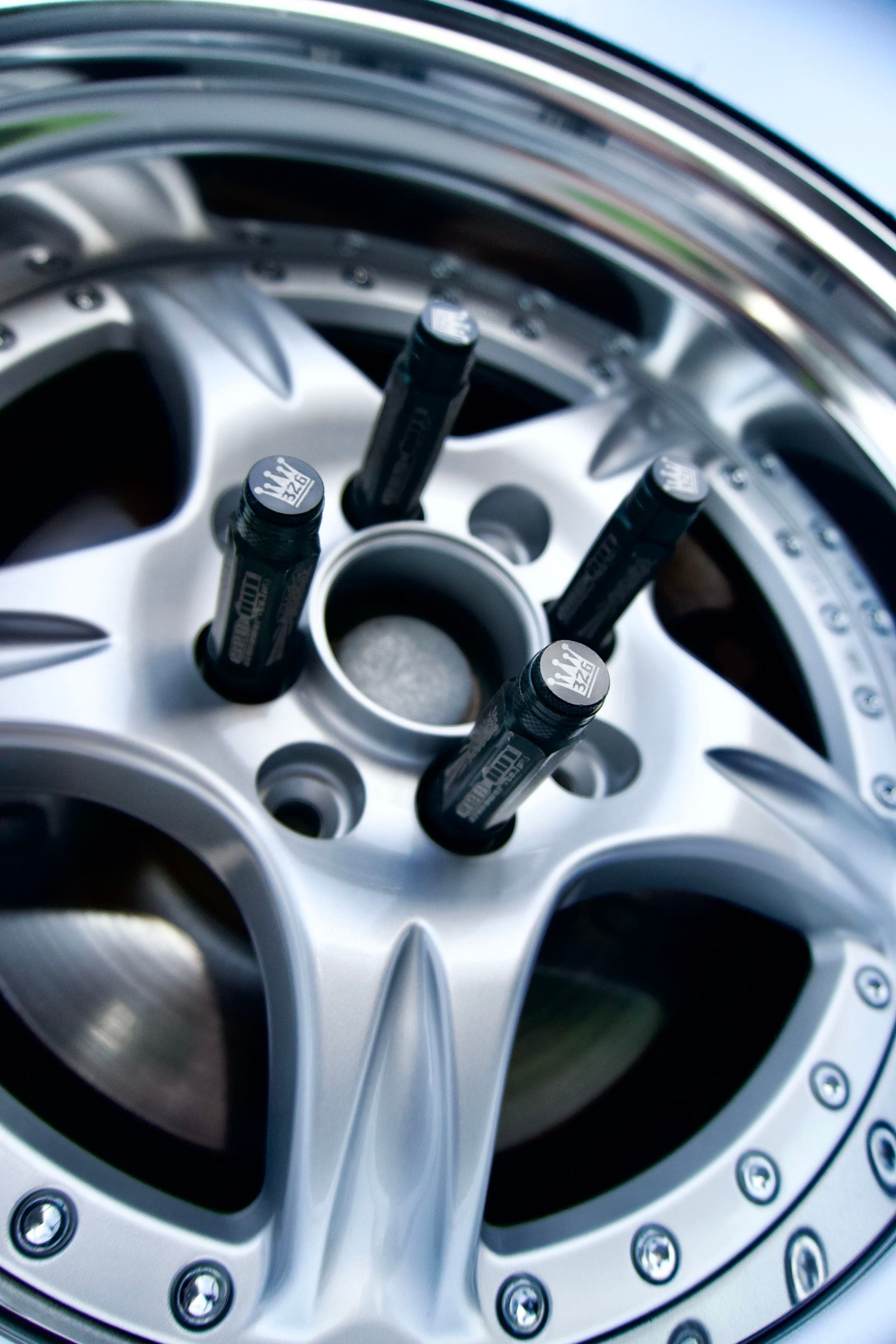 closeup wheel picture